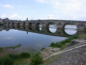 img Pont de Charité-sur-Loire